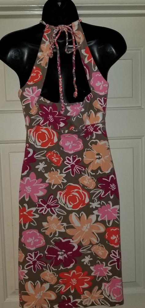Dress - Picture 3 of 5